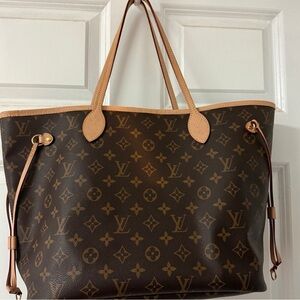 Louis Vuitton Classic Monogram Tote in Brown